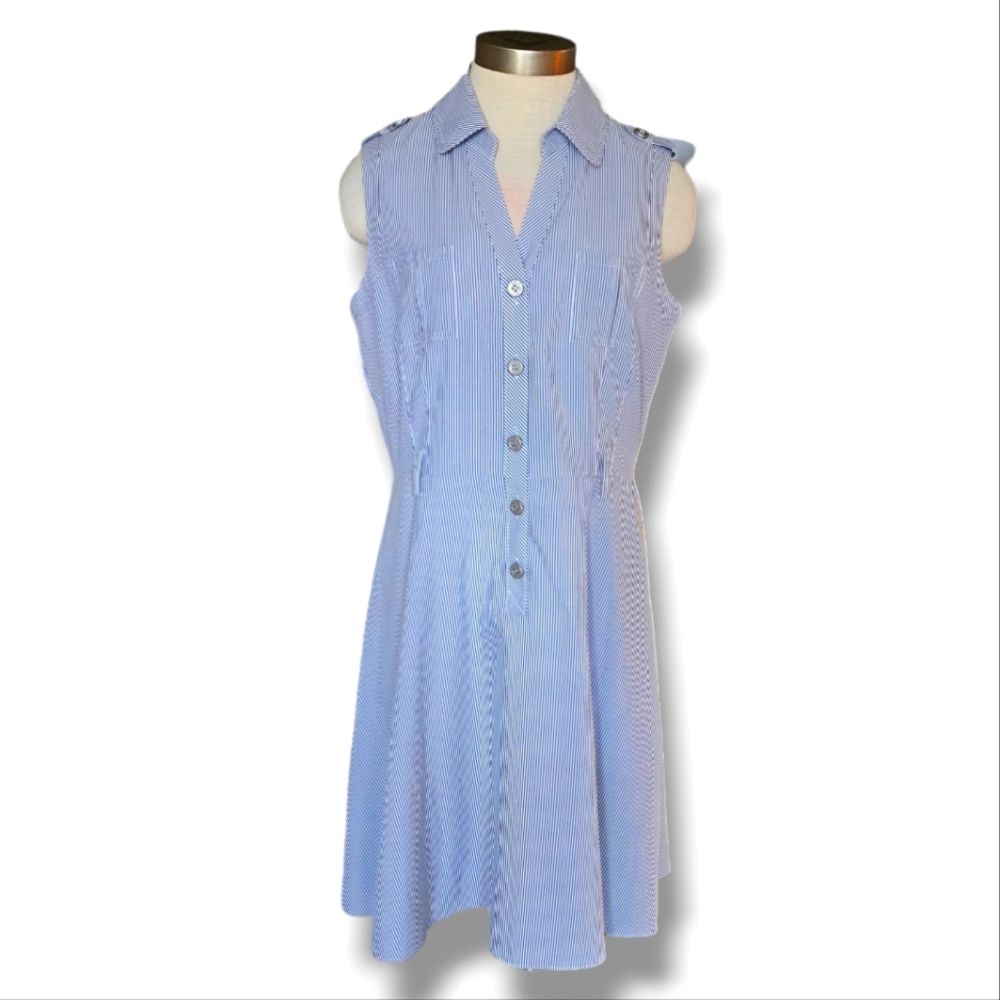 Tahari white and blue stripes sleeveless seersucker dress size 12P